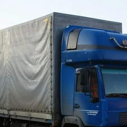 Български шофьор на камион се е включил в насрещното движение