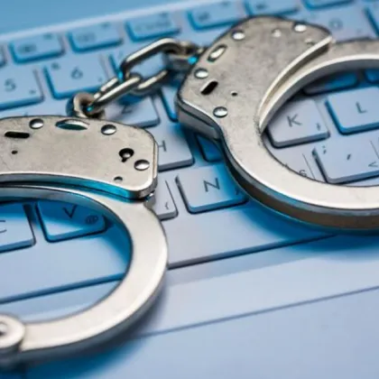 Софийска районна прокуратура обвини и задържа 55 годишен мъж държал и