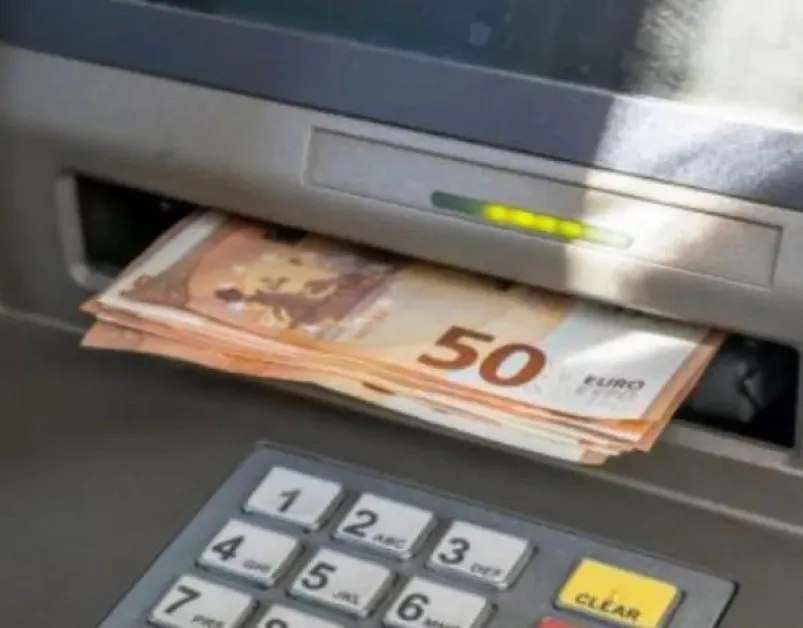 Съдът на ЕС допусна иск, оспорващ приемането на България в Еврозоната