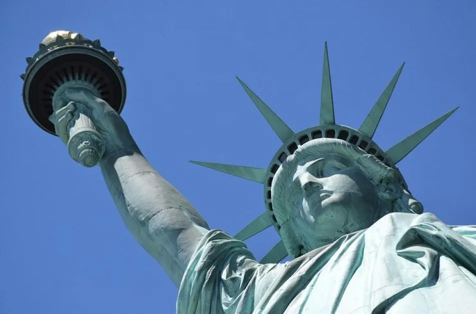 САЩ разшириха списъка със забрана за пътуване, обхвана над 30 държави