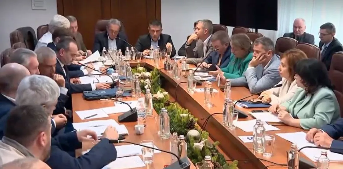 Синдикати, бизнес и правителство постигнаха съгласие за бюджета! Ето какво решиха ВИДЕО