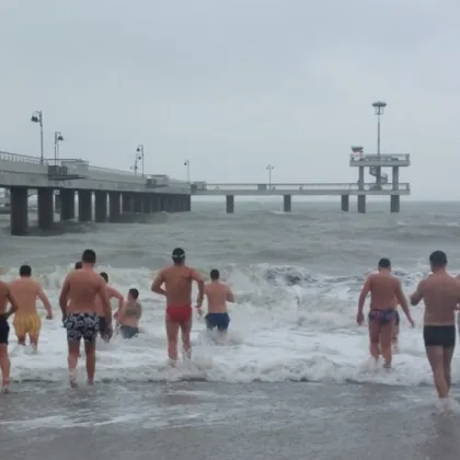 За първа година в празничната програмата на Община Бургас са