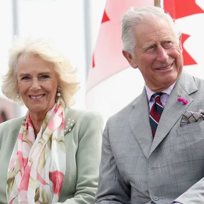 Крал Чарлз и кралица Камила представиха своята коледна картичка за 2025