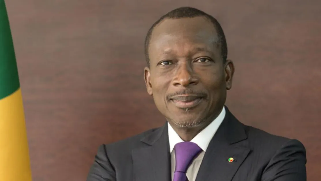 Военни в Бенин обявиха отстраняване на правителството и на президента ВИДЕО