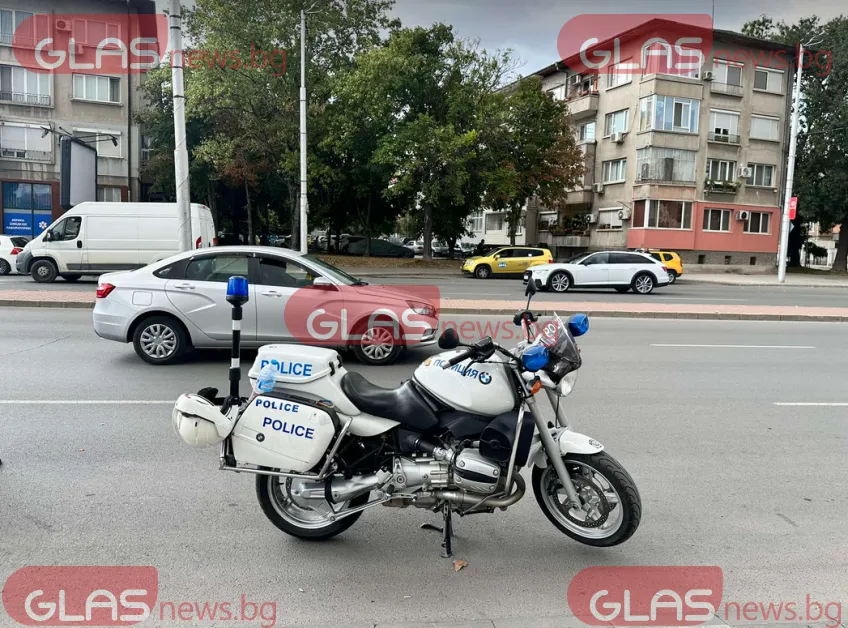 Мъртвопиян водач се вряза в оградата на болница, дрегерът отчете 3 промила