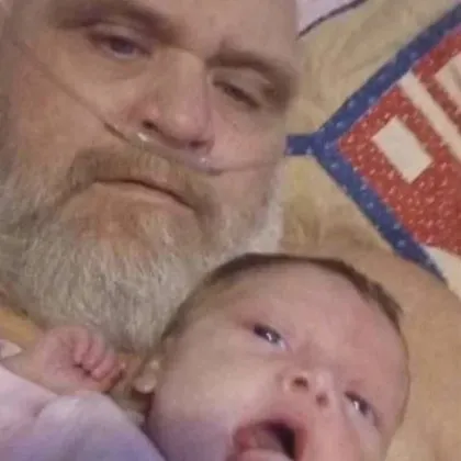 Питбули разкъсаха дядо и внучето му