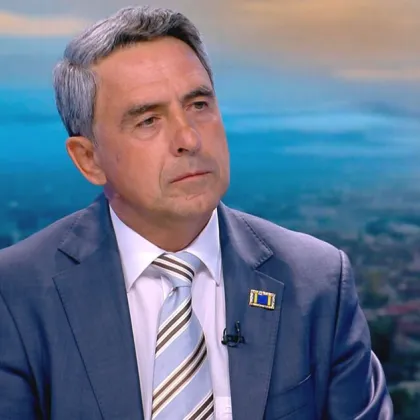 Плевнелиев: Царят, Борисов и Горанов помогнаха най-много за еврото