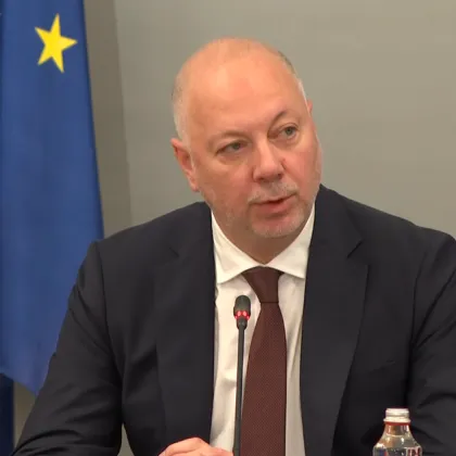 Желязков: Нямаме право в този момент да напуснем кораба