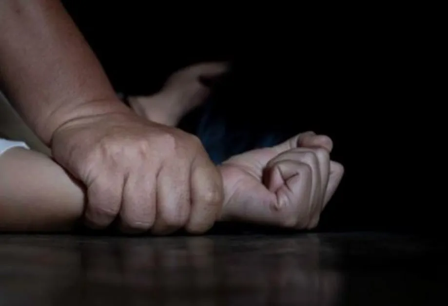 Кошмар! Афганистанец изнасили две 14-годишни момичета