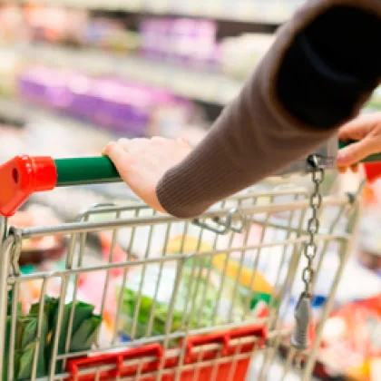 Вместо „Магазин за хората" – щандове с ниски цени в търговската мрежа на Пловдив