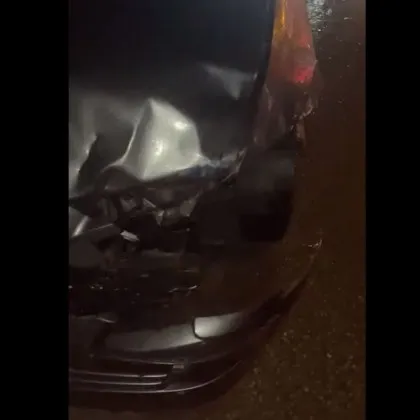 Водач избяга след катастрофа в София, издирват го