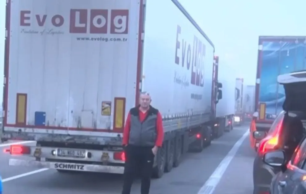 Километрични опашки от камиони по магистрала "Марица" край Свиленград