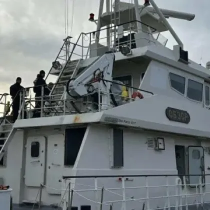 Кораб на Гранична полиция със 17 души екипаж тръгна към