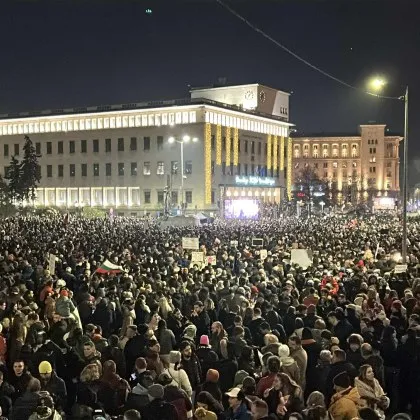 Започна новият протест в Триъгълника на властта в София, вече има задържани* СНИМКИ+ ВИДЕО