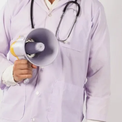 Медицинските сестри и здравните работници излизат на протест заради неизпълнени