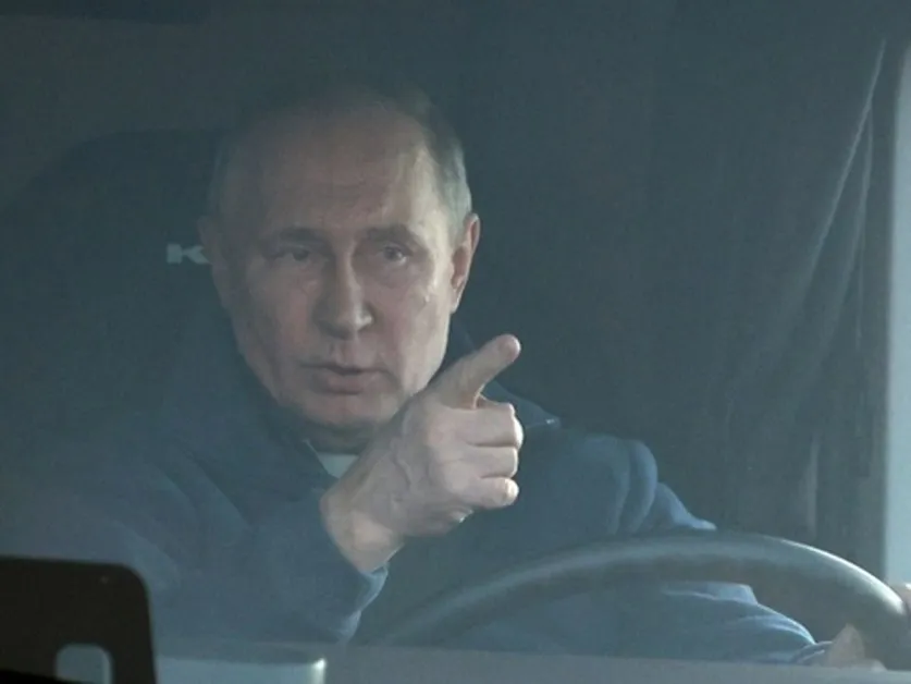 Стана ясно, че Путин тайно шофира из Москва без кортеж