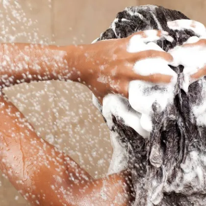 Предпазете косата си от зимния студ с тази лесна вечерна рутина