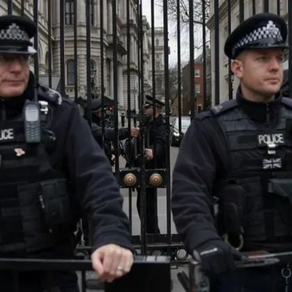 След стрелбата в Сидни: Засилват мерките за сигурност по света за Ханука