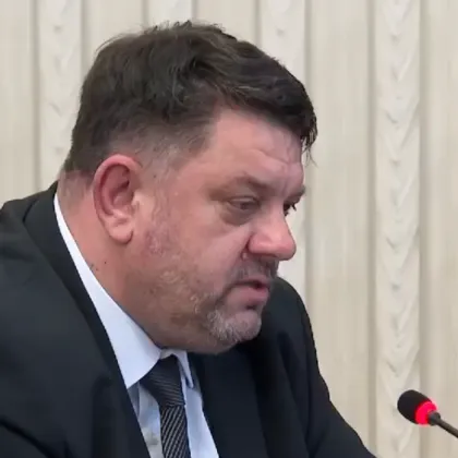 БСП отиде на консултации при президента Радев НА ЖИВО