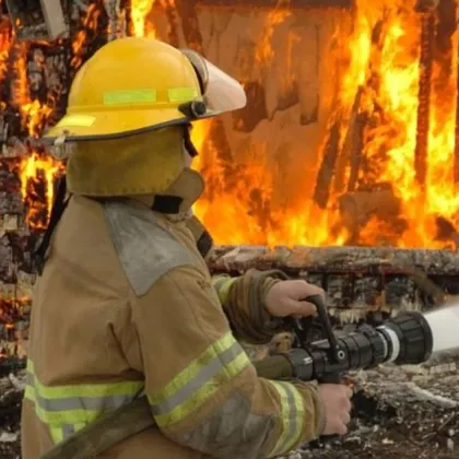 64 годишна жена загина при пожар в къща в пазарджишкото село Церово Сигналът за горяща двуетажна