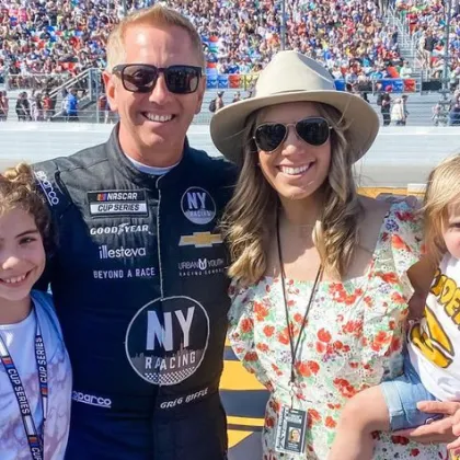 Шок и тъга обгърнаха състезателната общност в четвъртък след като