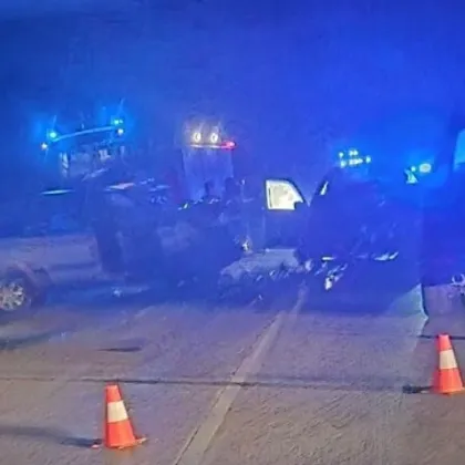 Шофьор пострада при тежка катастрофа във Врачанско съобщиха от областната