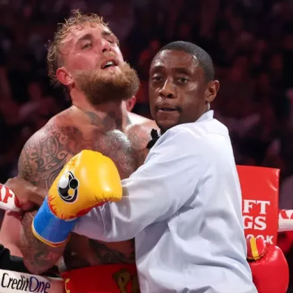 След тежката загуба: Джейк Пол е временно отстранен от бокса