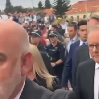 След кървия ужас при Бондей: Освиркаха премиера на Австралия ВИДЕО