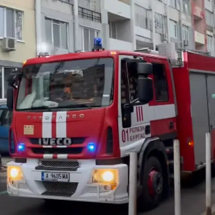 Голям пожар в апартамент в Бургас