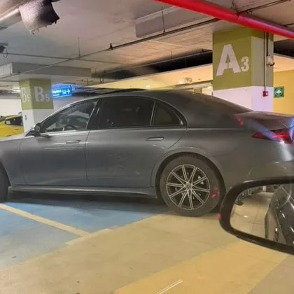 Паркиране в подземен паркинг на софийски мол предизвика бурна реакция