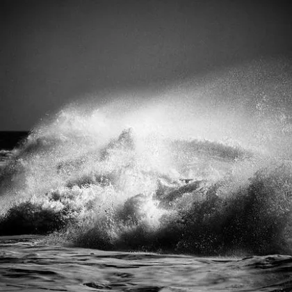 В акваторията на Черно море са забелязани мазни петна по