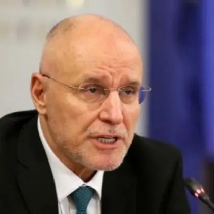 Шефът на БНБ обяви готов ли е да приеме да бъде служебен премиер