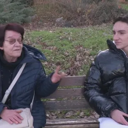 Без да се поколебае 15 годишният Денислав спасява възрастна жена от