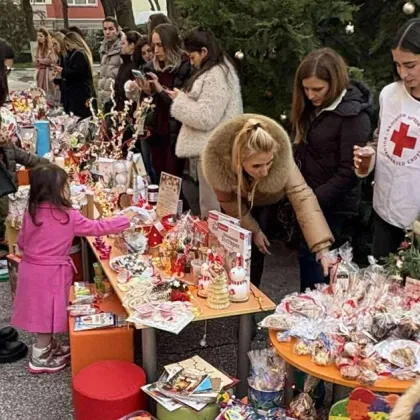 25 000 лв. и над 300 пакета за нуждаещи се събра коледната кампания на БЧК-Пловдив