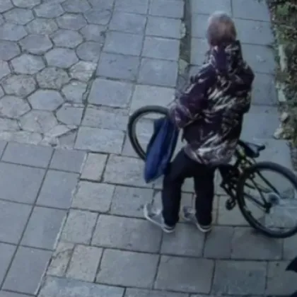 Столичани предупреждават: Мъж краде колела в квартал &bdquo;Младост"