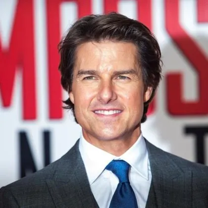 Всяка година холивудската звезда лети с частен хеликоптер до живописния