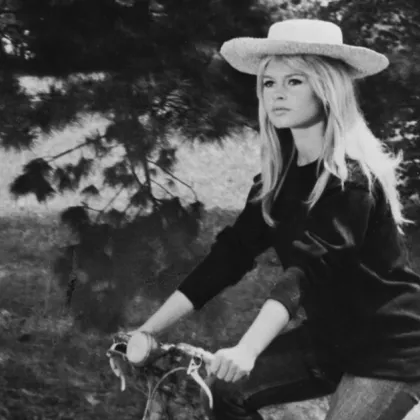 Френската кинозвезда Брижит Бардо ще бъде погребана в гробището на