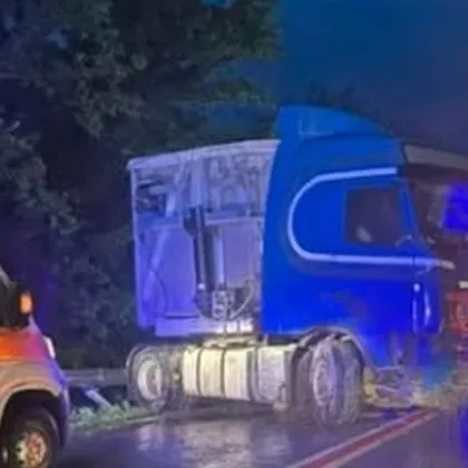 Тежка катастрофа на Присовските завои: двама загинали, пътят затворен