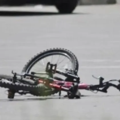 Велосипедист на 55 години почина след като бе блъснат от