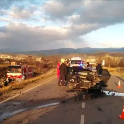 Фатален сблъсък край Благоевград: има загинал, пътят е частично затворен
