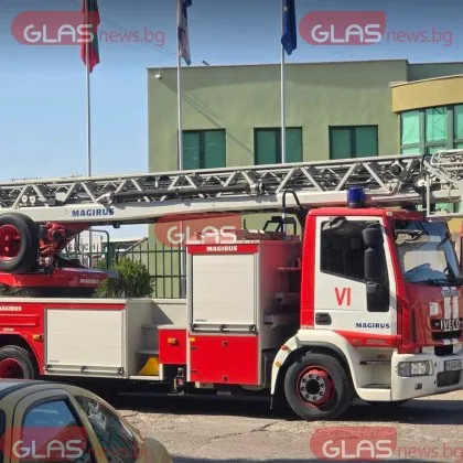 Сливенски квартал остана без електрозахранване след сигнал за пожар в