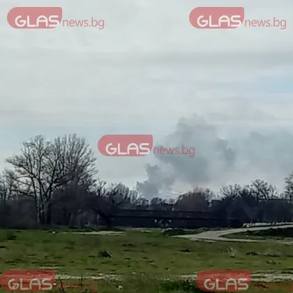 Черен дим над северната част на Пловдив СНИМКИ