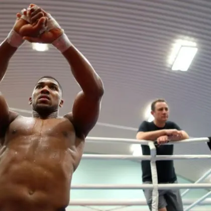 Изписаха Джошуа от болницата в Лагос