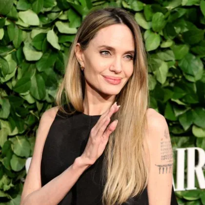 Анджелина Джоли се готви да напусне Холивуд, звездата обяви имението си за продажба