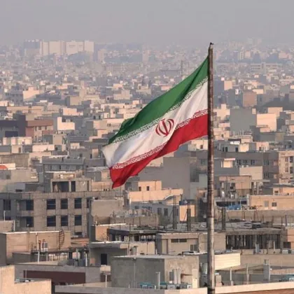 Иран ограничи интернет достъпа на фона на масовите протести