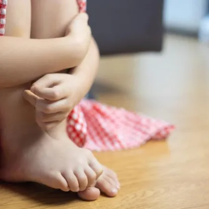 Шестгодишно момиче е загинало след като е било изнасилено и хвърлено