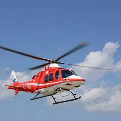 Вдигнаха въздушната линейка за пострадал, транспортираха го до София