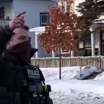 Агентът, убил майка на три деца, бил влачен от шофьор преди това СНИМКА