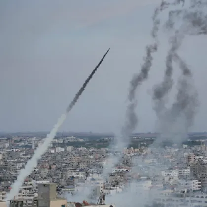 Израелската армия съобщи днес че е нанесла целенасочен удар по