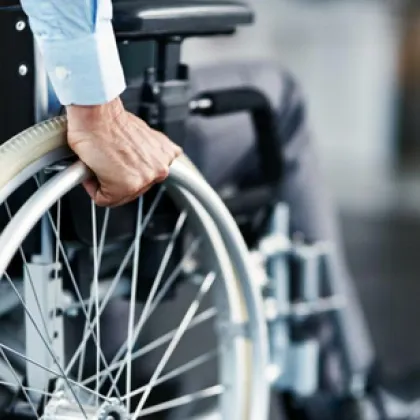 Увеличат помощите за хората с увреждания